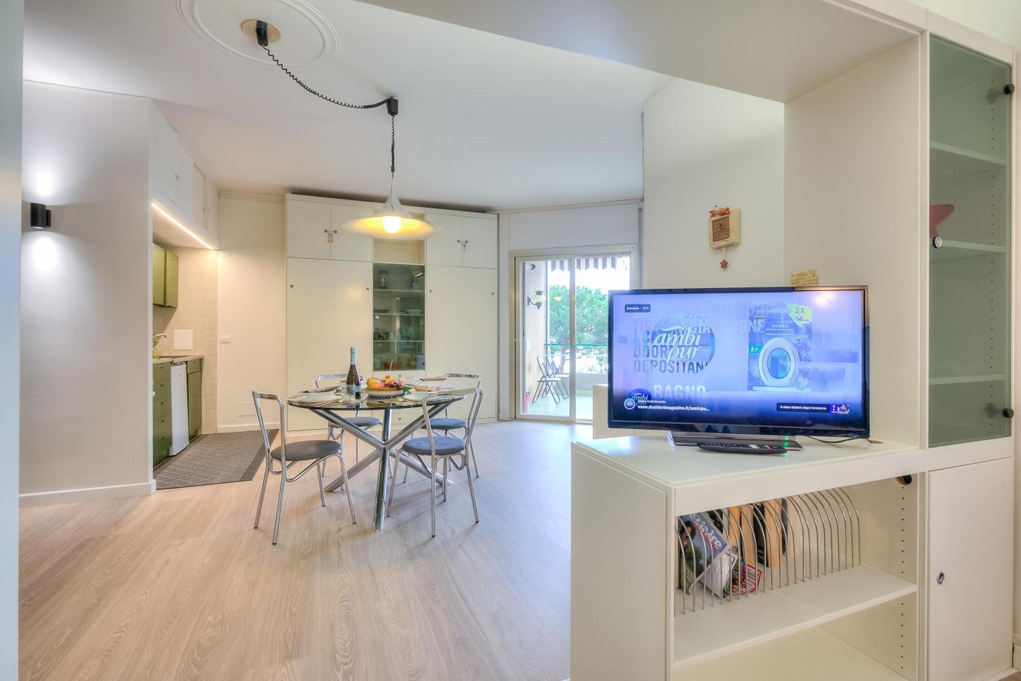 Casa Emma With Sea Glimpse - Happy Rentals San Remo Kültér fotó