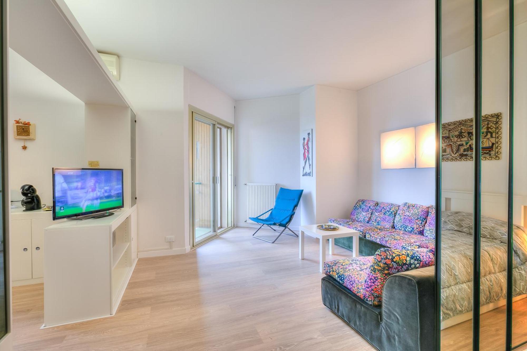 Casa Emma With Sea Glimpse - Happy Rentals San Remo Kültér fotó